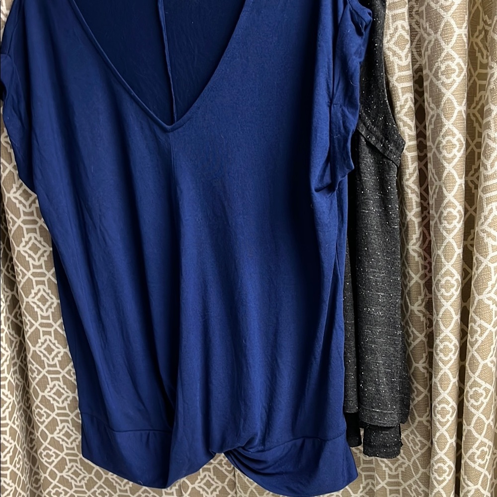 Bundle of 2 women’s medium top
